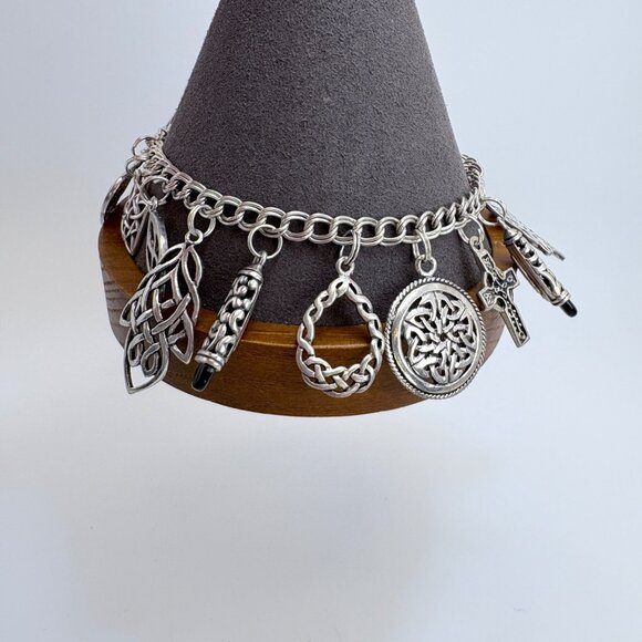 VTG Sterling Silver 925 Celtic Knot & Heart Charm Bracelet Size 8.5" Length - Picture 9 of 14